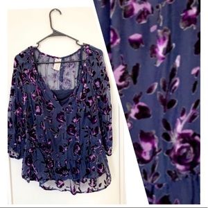 Sheer blouse crushed velvet flowers & under shirt